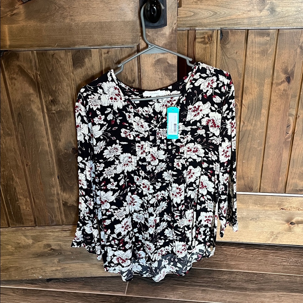 Floral Black and White Blouse